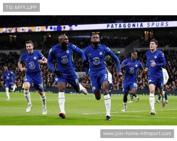 切尔西焕新战术!加强整体推进训练引领蓝军新风潮 切尔西焕新战术!加强整体推进训练引领蓝军新风潮