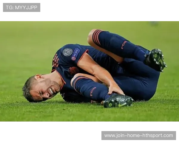 拜仁禁区内的补射显示出极佳嗅觉 拜仁禁区内的补射显示出极佳嗅觉