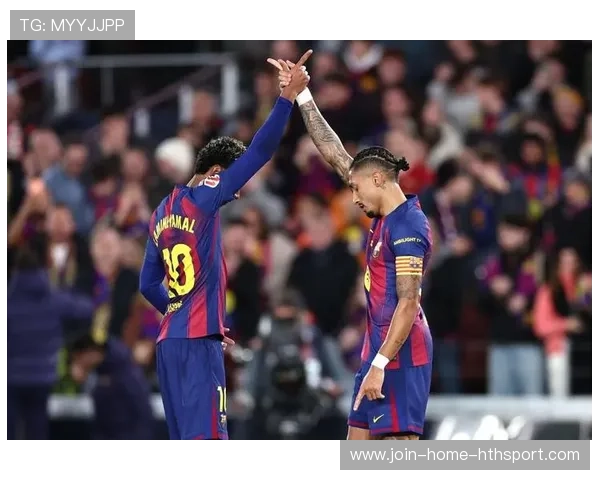 巴萨反击直下云霄，拉菲尼亚轻松梅开二度