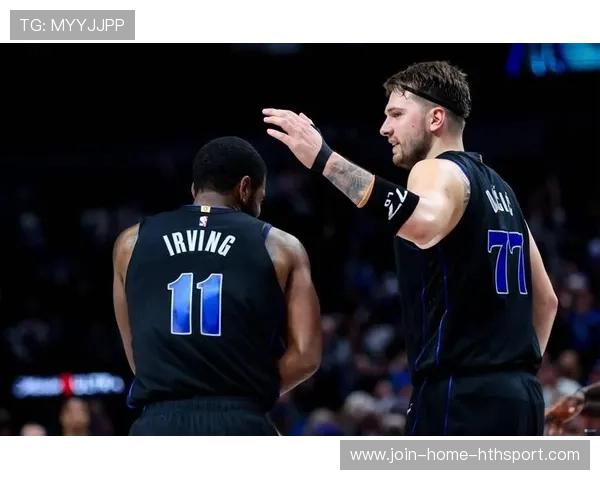 东契奇罚球稳稳命中,独行侠在第四节稳住领先 东契奇罚球稳稳命中,独行侠在第四节稳住领先